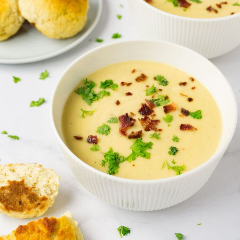 Keto cauliflower soup (Glutenfree) Here To Cook