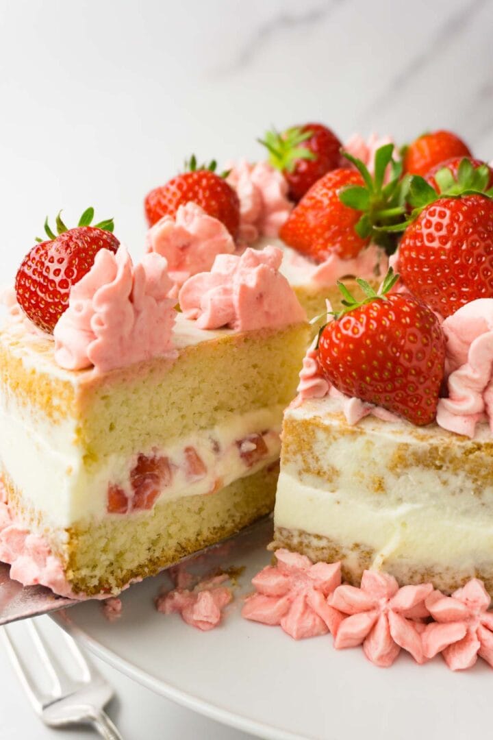 Keto strawberry shortcake - Here To Cook